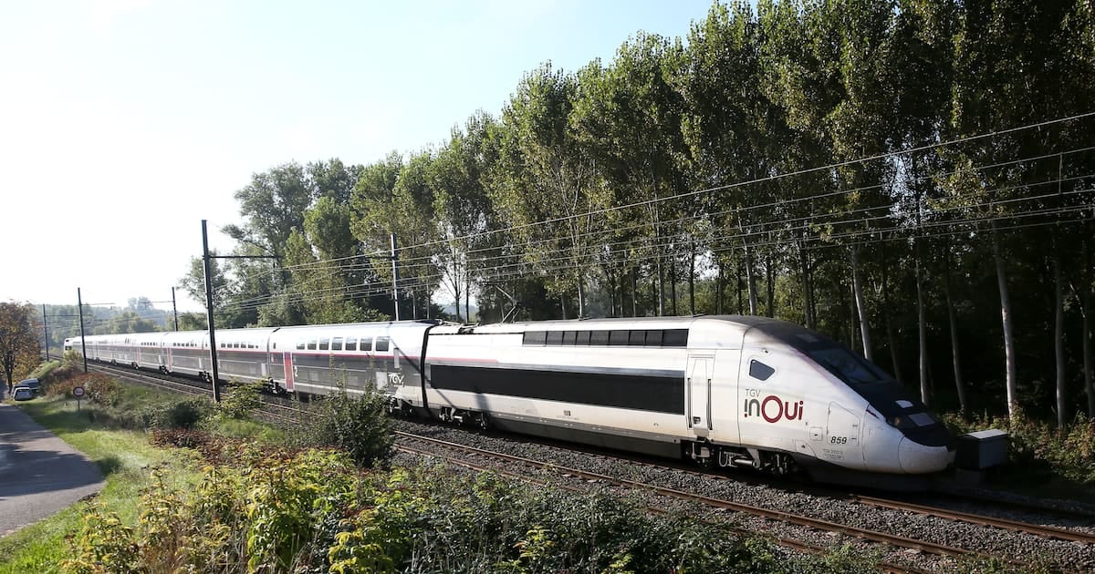 اضطرابات كبرى في حركة قطارات TGV جنوب شرق فرنسا بعد عمل تخريبي وحريق كابلات