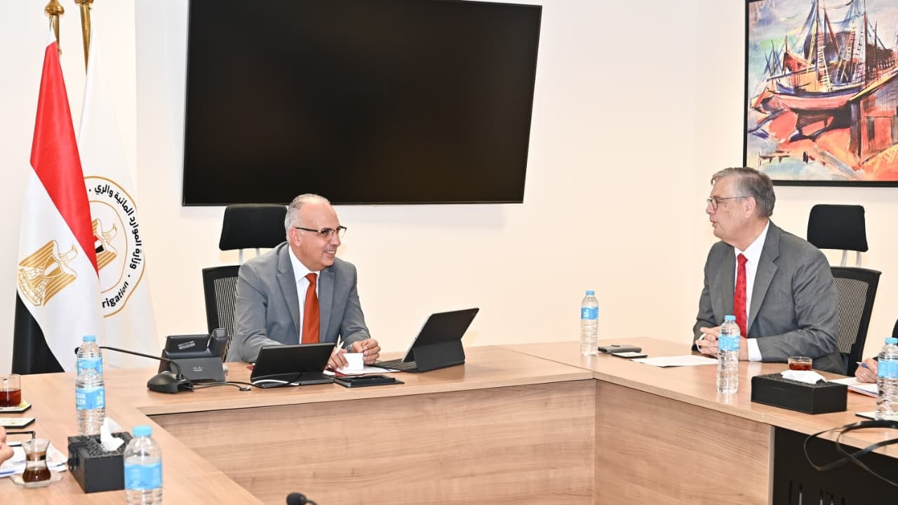 مصر وهولندا تعززان التعاون في إدارة الموارد المائية وحماية السواحل