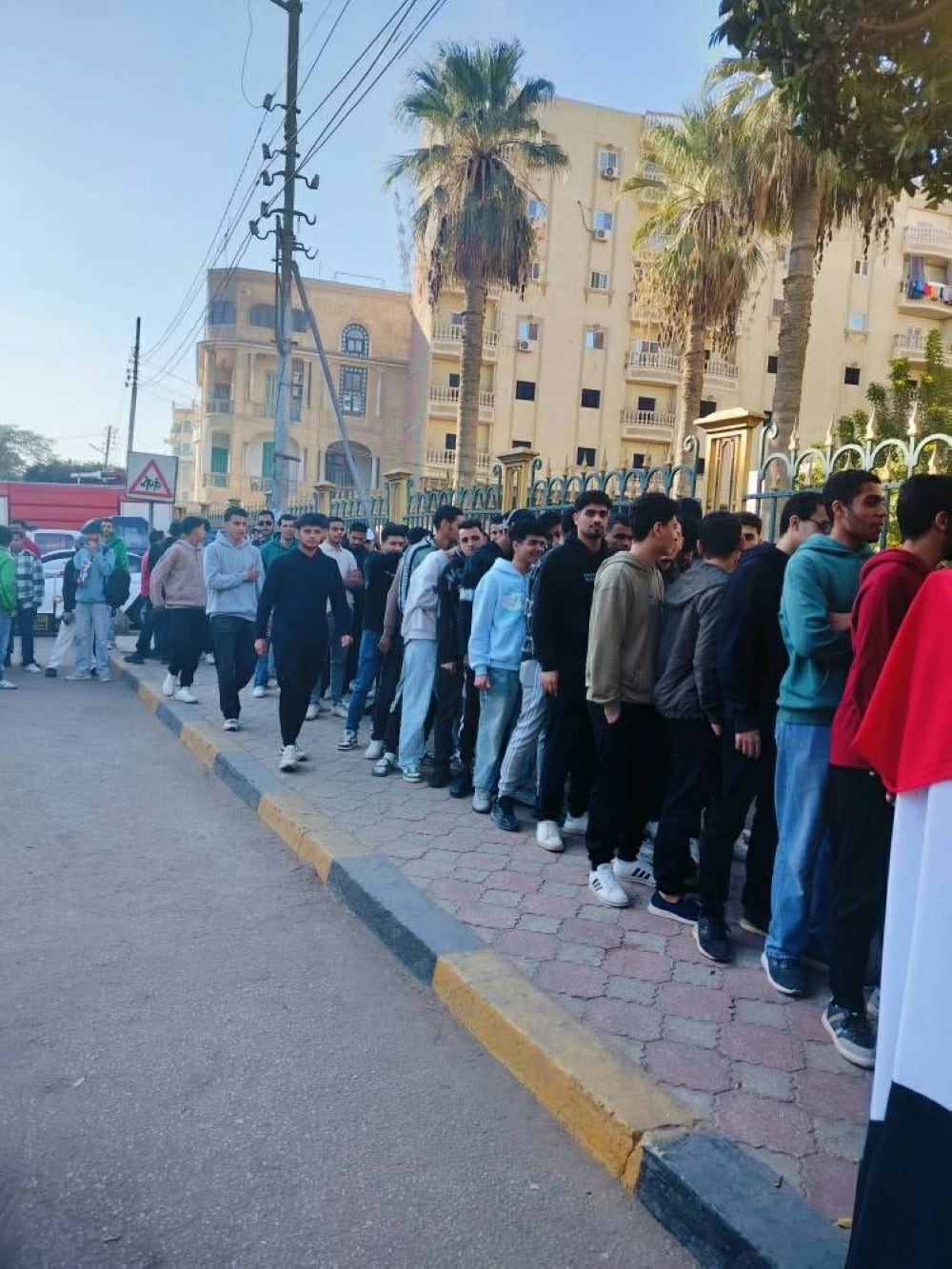 محافظ المنوفية يؤكد حيادية المحافظة في متابعة انتخابات مجلس النواب بيومها الثاني