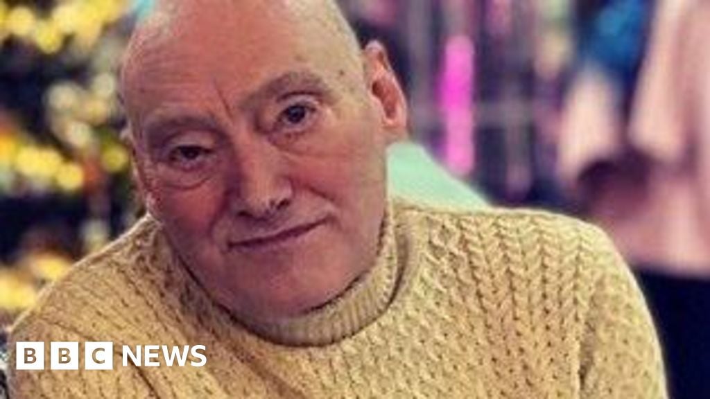 عائلة بيتر سميث تعلن وفاته في حادث تحطم مروحية مأساوي بدونكاستر