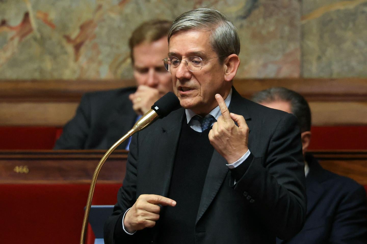 تعديل ميثاق دوتروي الضريبي: محاولات للحد من تجاوزات الملاذ المالي المفضل لأصحاب الأعمال