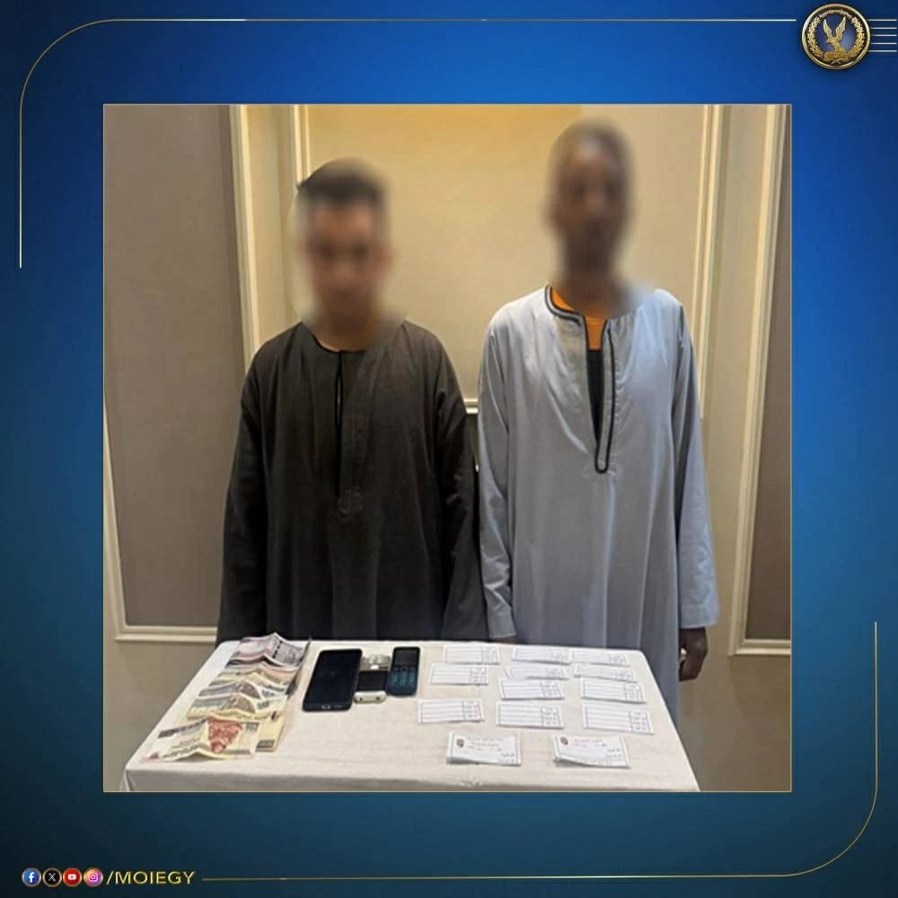 إحالة 8 أشخاص للنيابة بالمنيا لحيازتهم دعاية انتخابية وأموال لتوزيعها على الناخبين