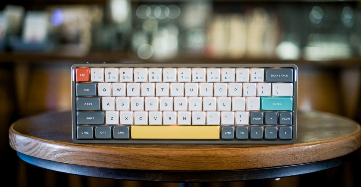 تجربتي مع لوحة المفاتيح الميكانيكية المحمولة: حل للكتابة الخالية من التشتت
