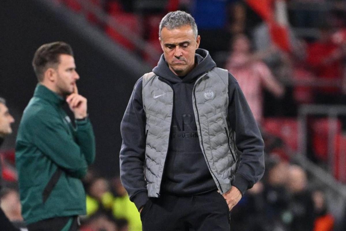 مدرب باريس سان جيرمان يعلق على التعادل السلبي أمام بلباو ويشيد بفريقه