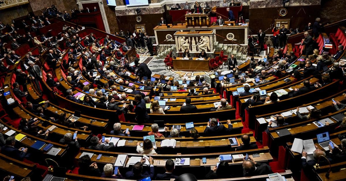 الجمعية الوطنية الفرنسية تصادق بصعوبة على مشروع قانون تمويل الضمان الاجتماعي لعام 2026