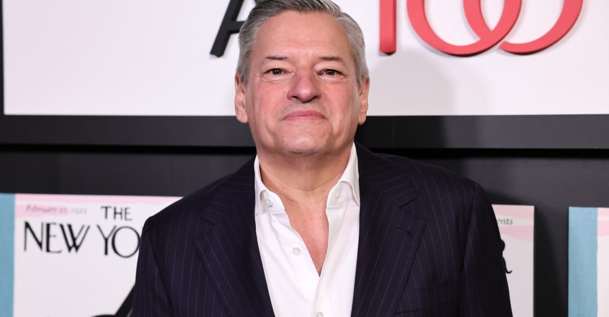 نتفليكس تفوز بحرب المزايدة على وارنر بروس بعد لقاء ساراندوس بترامب