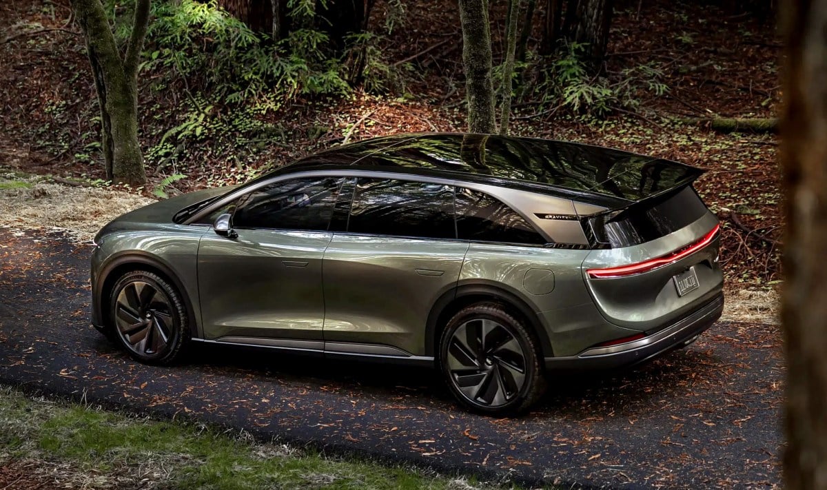 المهندس السابق لـ Lucid Motors يرفع دعوى قضائية ضد الشركة بتهمة الفصل التعسفي والتمييز