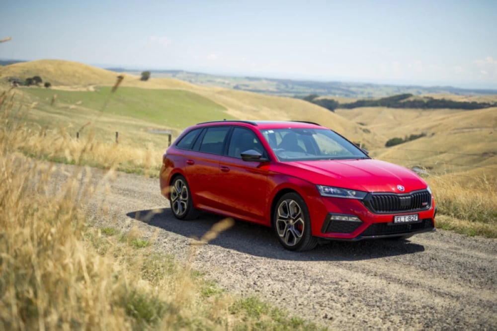 وزارة التجارة تستدعي 265 سيارة سكودا لخلل خطير في الوسائد الهوائية