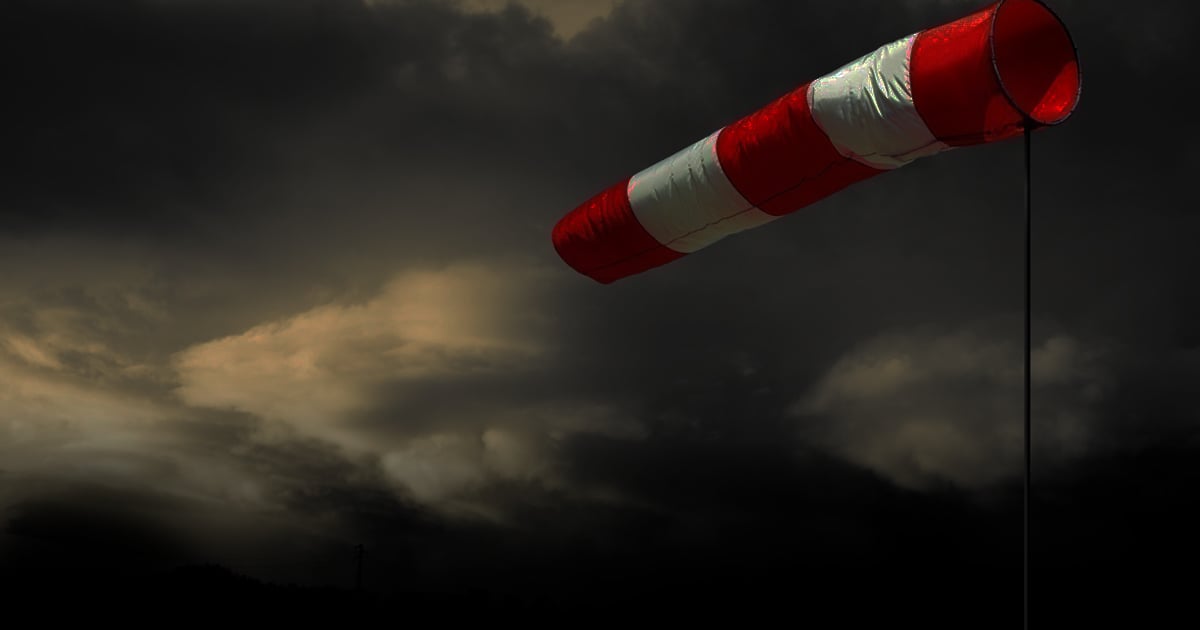 المعهد الوطني للرصد الجوي يحذر: أمطار غزيرة ورياح عاتية تصل سرعتها إلى 100 كم/ساعة الليلة في تونس