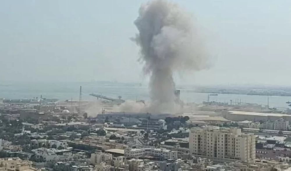 إصابة ثلاثة عسكريين كويتيين جراء سقوط حطام صواريخ وطائرات مسيرة في قاعدة علي السالم الجوية