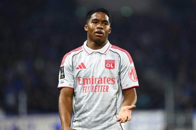 تراجع أداء إندريك مع ليون: هل يفقد النجم البرازيلي بريقه بعد بداية صاروخية؟