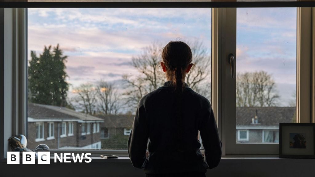 تعليق تجربة سريرية لحاصرات البلوغ في المملكة المتحدة بسبب مخاوف من هيئة تنظيم الأدوية