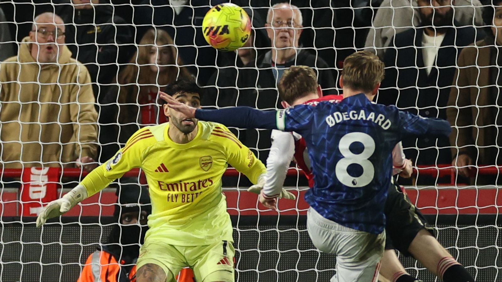 ملخص مباراة برينتفورد وأرسنال في الدوري الإنجليزي الممتاز: تحليل الأداء واللحظات الحاسمة