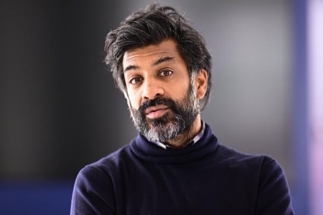 فيكاش دوراسو: من لاعب دولي فرنسي إلى مدرب طموح مستعد لقيادة فريق محترف