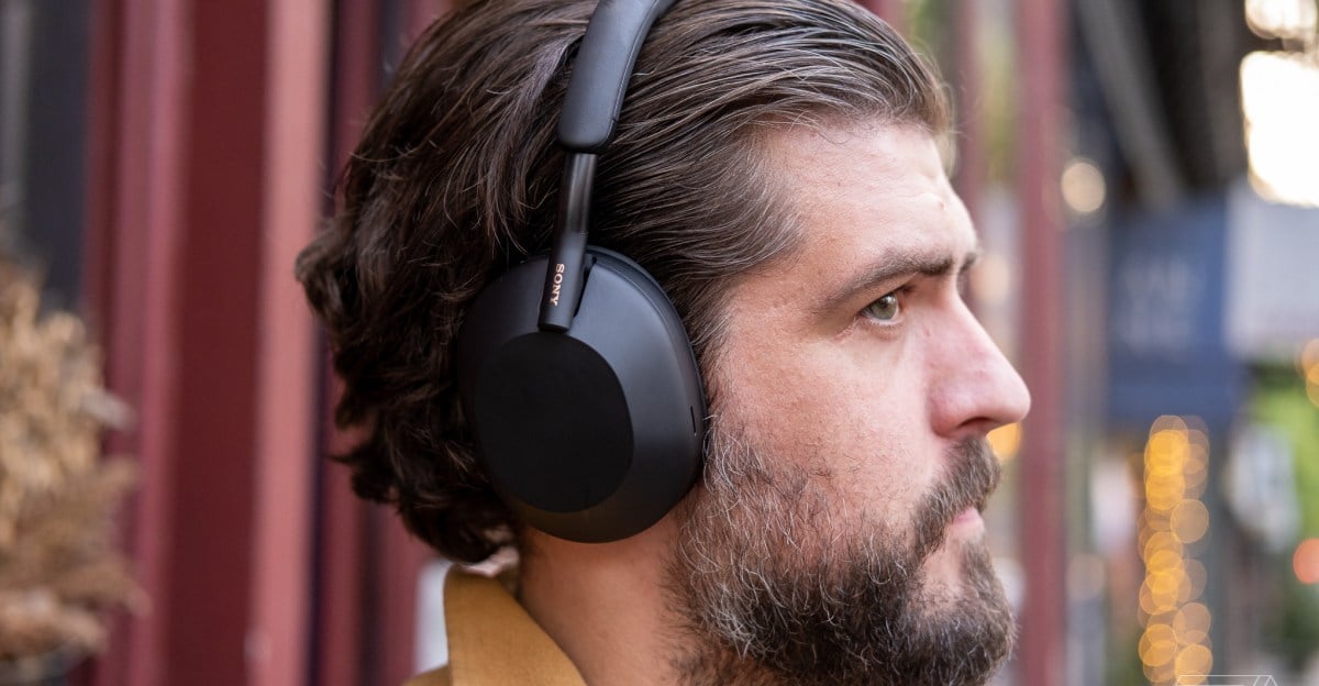 سماعات سوني WH-1000XM5 لإلغاء الضوضاء: صفقة الجيل السابق التي لا تُفوّت بسعر 243 دولارًا