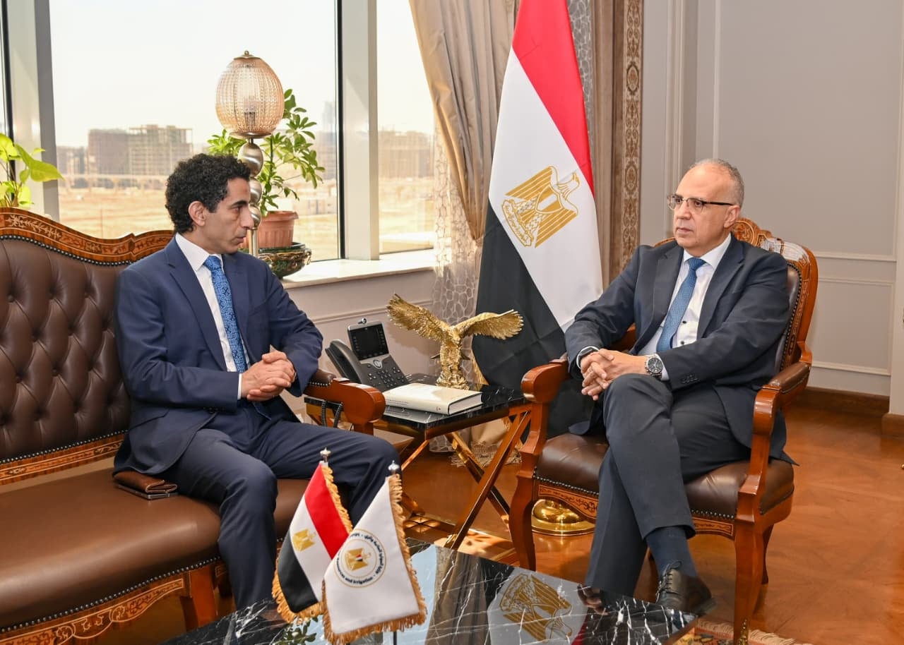 مصر والشبكة الإسلامية للموارد المائية تبحثان تعزيز التعاون وإطلاق مكتب إقليمي بالقاهرة